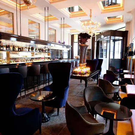 Hotel D'angleterre 5*