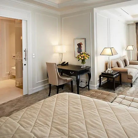 Ξενοδοχείο D'angleterre 5*