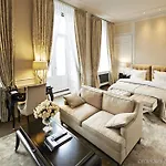 Hotel D'angleterre 5*